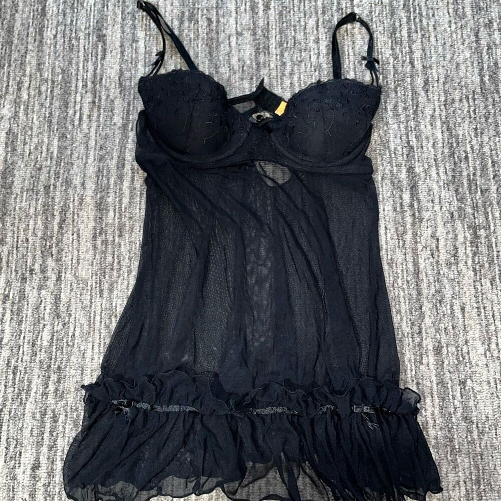 Biatta Sleepwear Womens 38B Babydoll Chemise Lingerie Black‎ Ruffle Hem Stretch